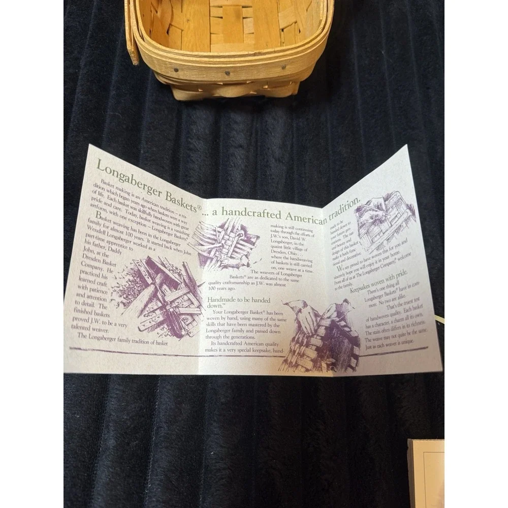 LONGABERGER 1996 AMERICAN CANCER SOCIETY BASKET WITH PROTECTOR AND FABRIC LINER